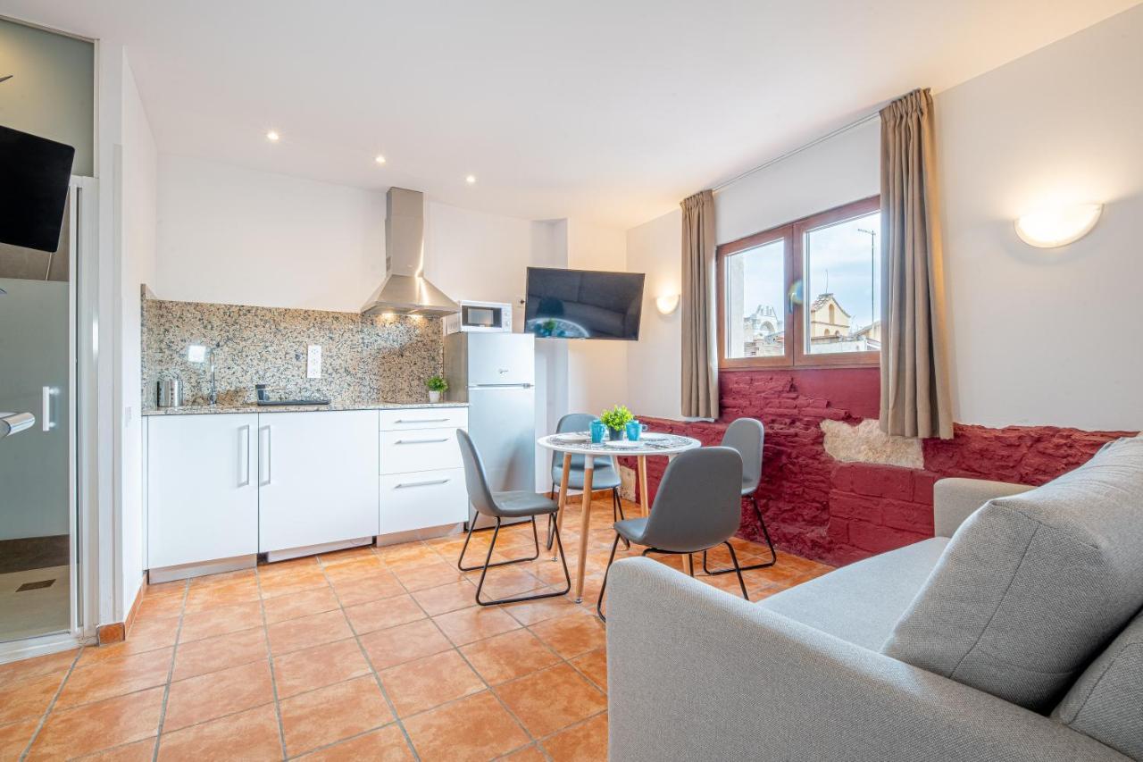 Apartamento 2 En La Muralla Romana Junto A La Catedral Tarragona Exterior photo